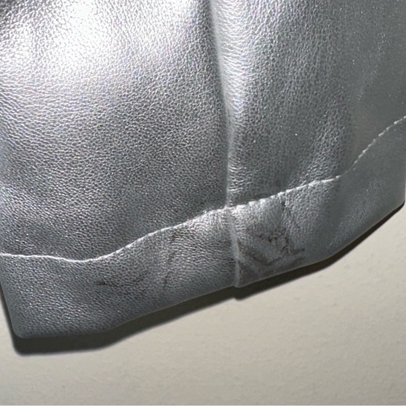 Vigoss Women’s Size Medium Silver Faux Leather Blazer Single Breasted Y2K Glam - Picture 7 of 9